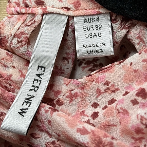 Ever New - Spring Casual Vintage-Inspired Pink Floral Blouse with High Neck - Picture 8 of 10